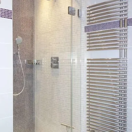 Schoenes In Bad, Ostsee * Maasholm