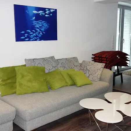 Schoenes In Bad, Ostsee * Maasholm